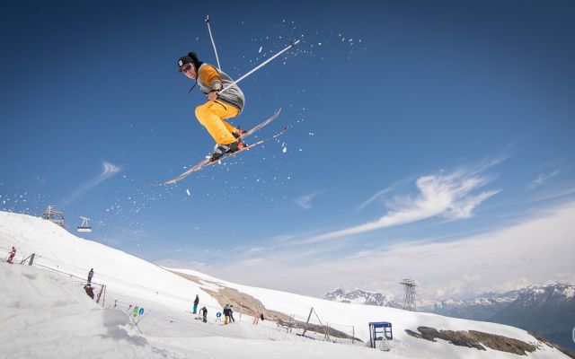 Summer Camp Les2 Alpes 2021 - OBÓZ